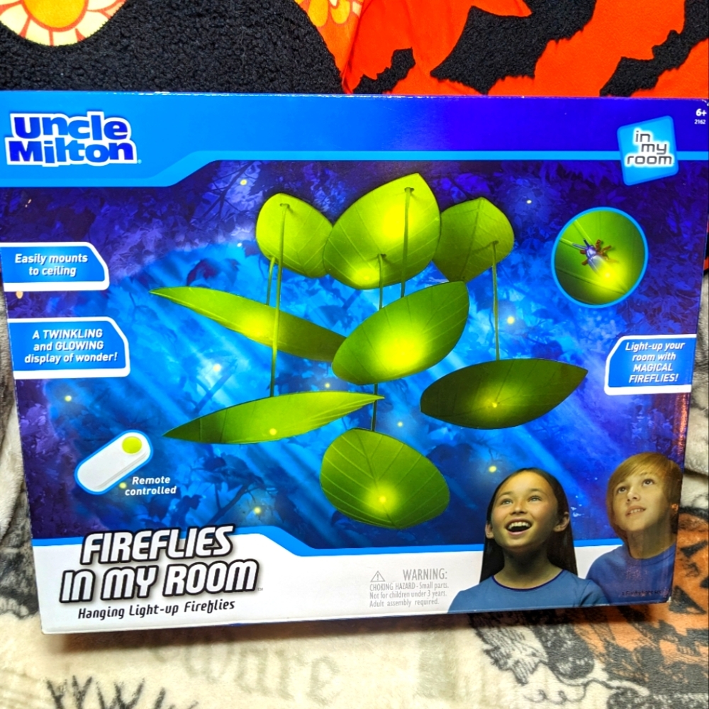 Fireflies in my Room Soothing Sensory Twinkling lights Kids room New, 3D Light
